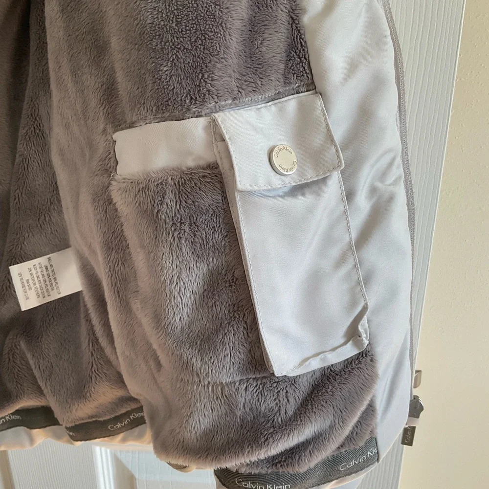 NWOT-Calvin Klein Gray Quilted Puffer Jacket High Collar - Picture 8 of 12